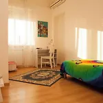 بيت ضيافة Campus Trigoria 3*