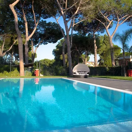 بيت ضيافة Campus Trigoria 3*